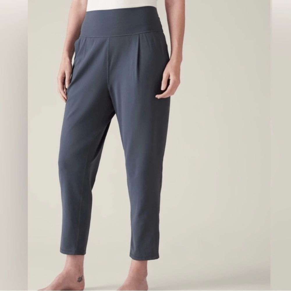 Athleta Elation Pants Size Small Grey Blue Athleisure